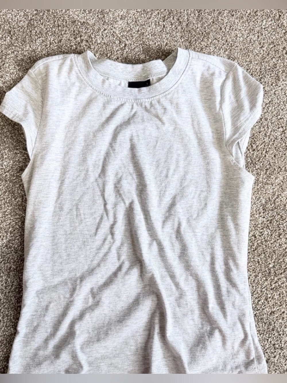 Basic slim fit workout tee
